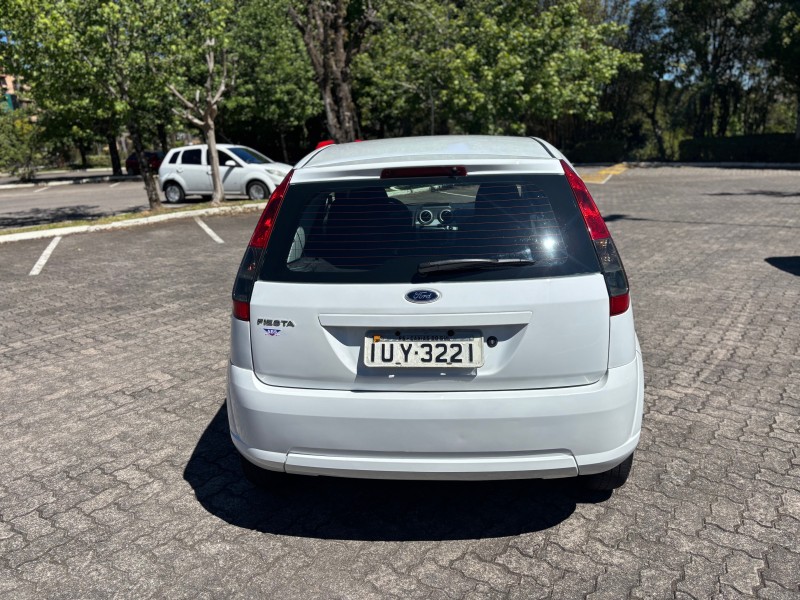 FIESTA 1.0 ROCAM SE 8V FLEX 4P MANUAL - 2014 - CAXIAS DO SUL