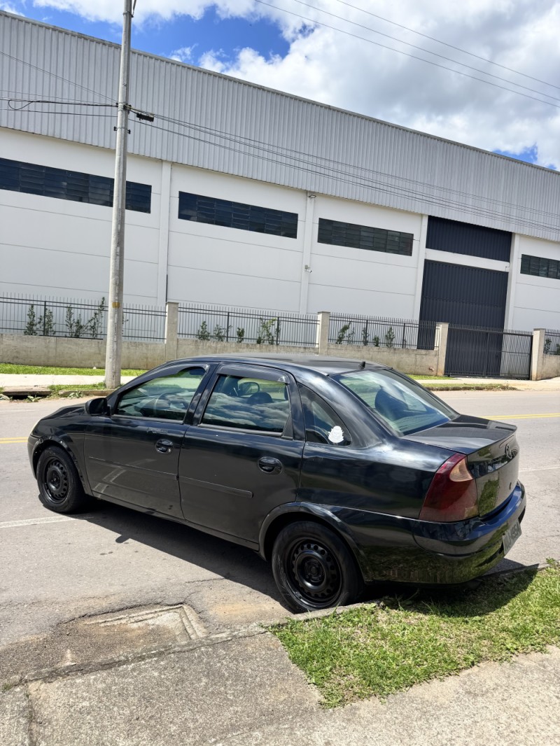 CORSA 1.0 MPFI JOY SEDAN 8V FLEX 4P MANUAL - 2003 - CAXIAS DO SUL