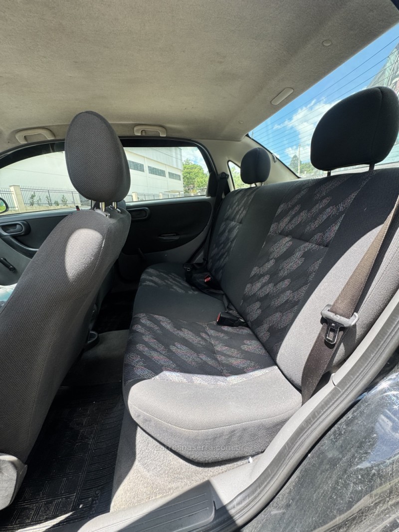 CORSA 1.0 MPFI JOY SEDAN 8V FLEX 4P MANUAL - 2003 - CAXIAS DO SUL