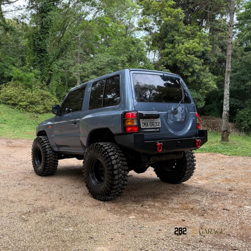 PAJERO 3.0 GLS-B 4X4 V6 24V GASOLINA 2P AUTOMÁTICO - 1998 - FARROUPILHA