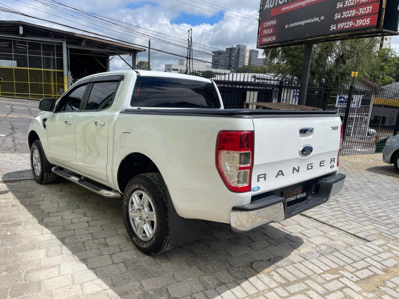 RANGER 2.5 XLT 4X2 CD 16V FLEX 4P MANUAL - 2015 - CAXIAS DO SUL