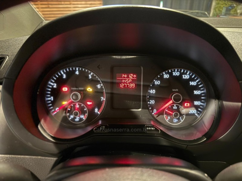 FOX 1.0 MI 8V FLEX 2P MANUAL - 2012 - FARROUPILHA