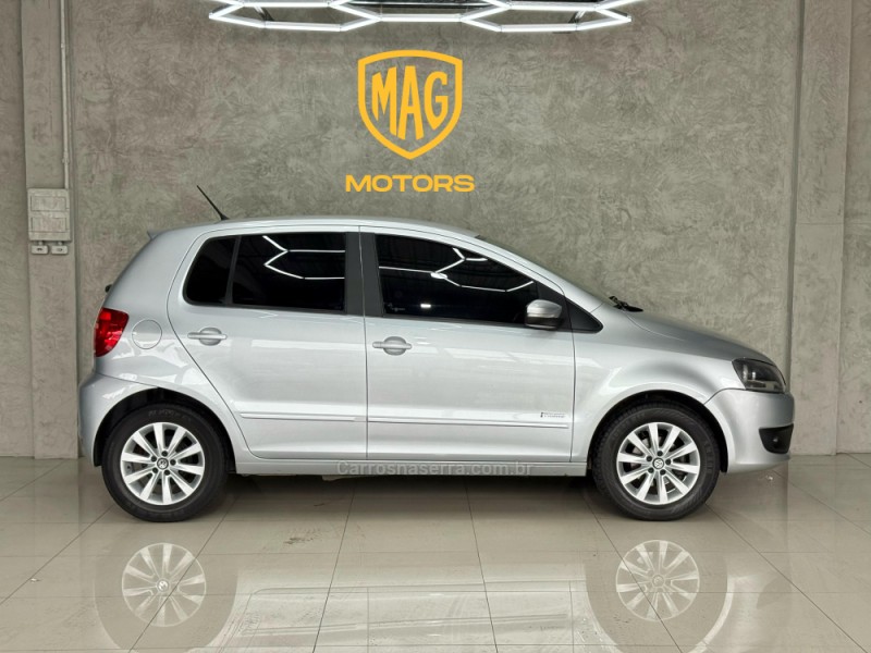 FOX 1.0 ITREND 8V FLEX 4P MANUAL - 2012 - CAXIAS DO SUL