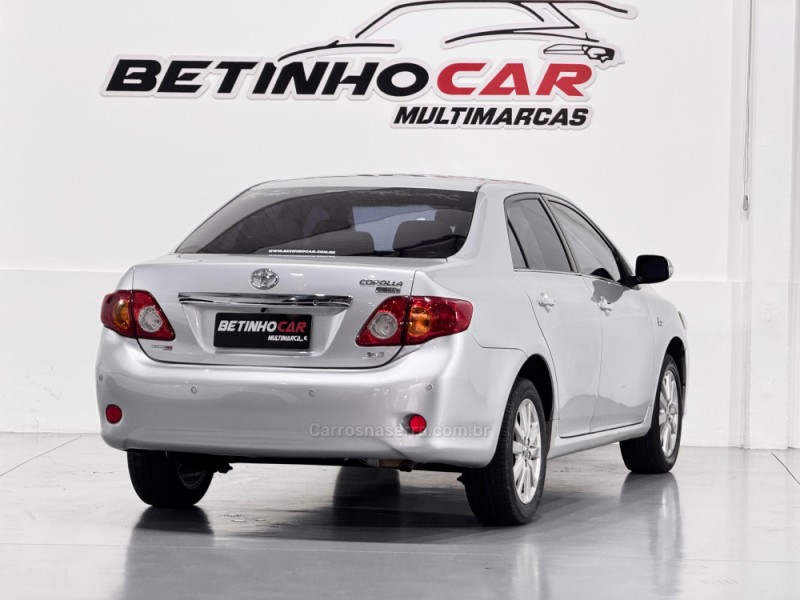 COROLLA 2.0 ALTIS 16V FLEX 4P AUTOMÁTICO - 2011 - ESTâNCIA VELHA