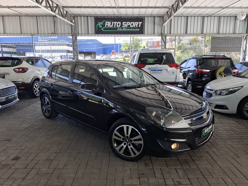VECTRA 2.0 MPFI GT HATCH 8V FLEX 4P MANUAL - 2011 - CAXIAS DO SUL