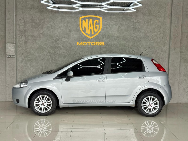 PUNTO 1.4 ATTRACTIVE 8V FLEX 4P MANUAL - 2011 - CAXIAS DO SUL