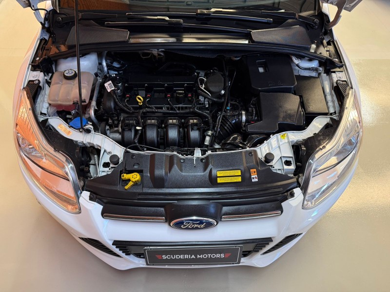 FOCUS 2.0 SE HATCH 16V FLEX 4P AUTO - 2015 - BENTO GONçALVES
