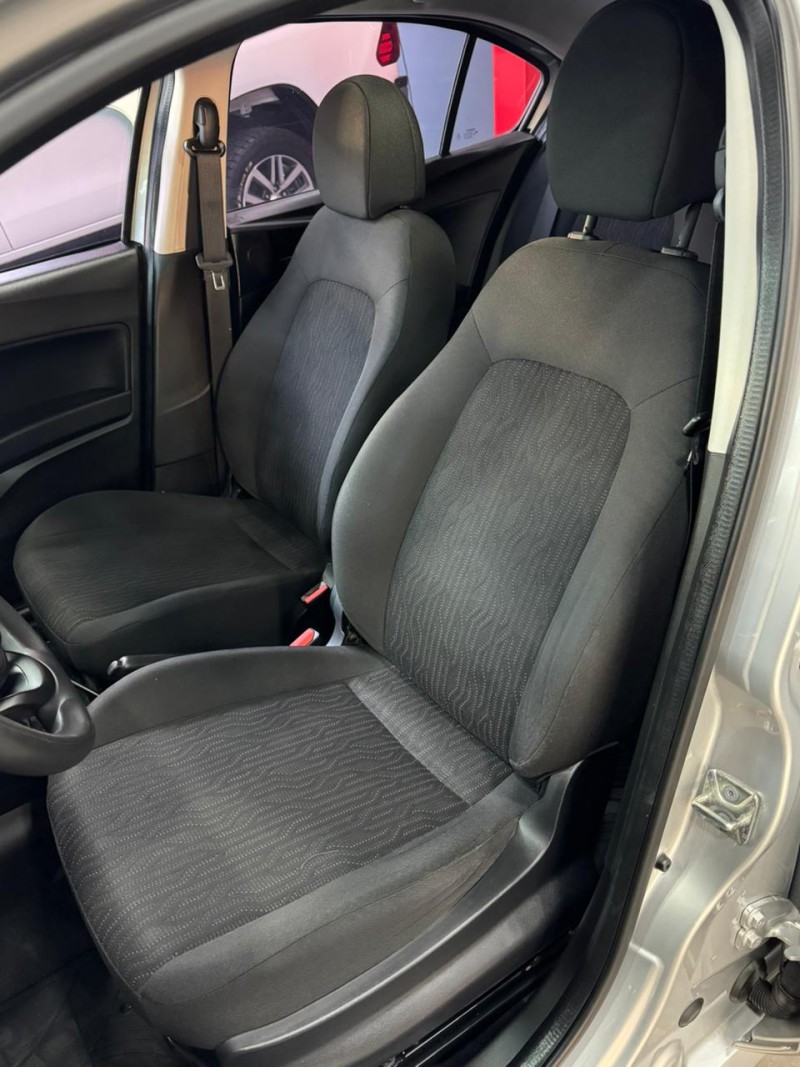 CRONOS 1.3 DRIVE 8V FLEX 4P MANUAL - 2021 - SãO LEOPOLDO