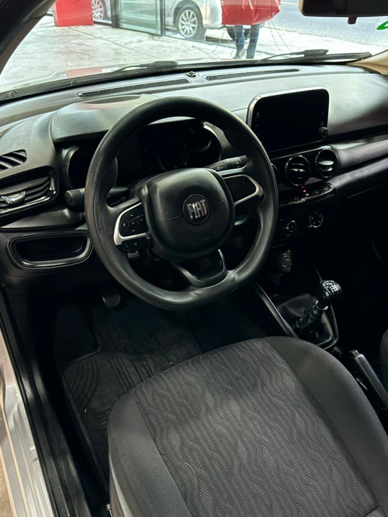 CRONOS 1.3 DRIVE 8V FLEX 4P MANUAL - 2021 - SãO LEOPOLDO