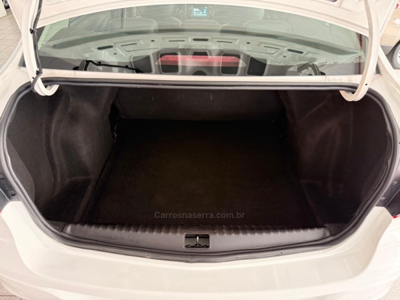 COBALT 1.8 MPFI LTZ 8V FLEX 4P MANUAL - 2019 - NOVO HAMBURGO