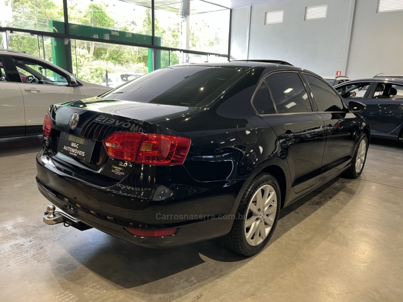 JETTA 2.0 COMFORTLINE FLEX 4P TIPTRONIC - 2013 - CAXIAS DO SUL