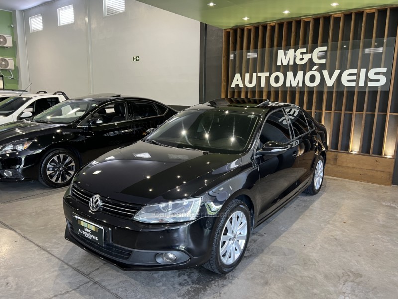 jetta 2.0 comfortline flex 4p tiptronic 2013 caxias do sul