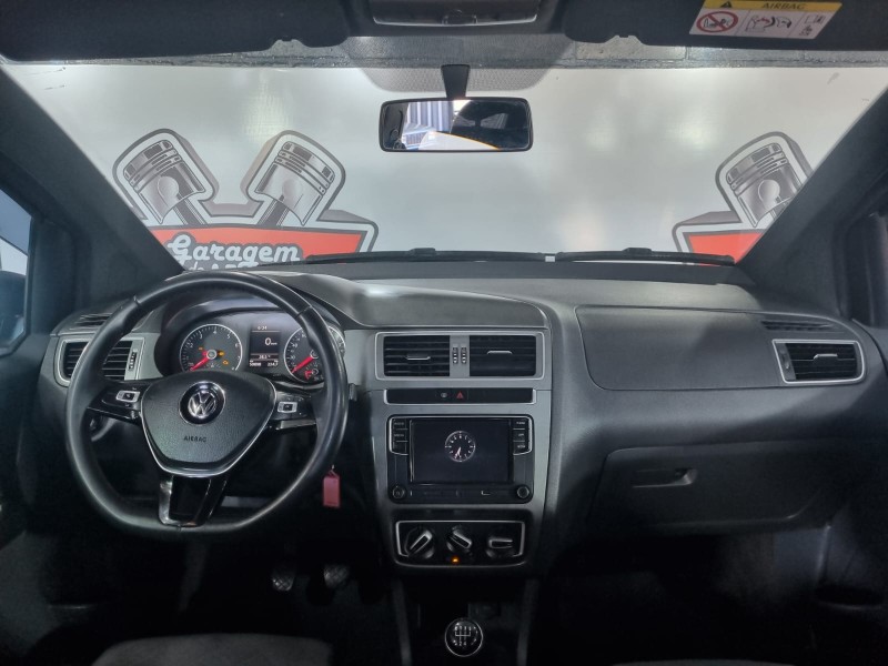 FOX 1.6 MI EXTREME 8V FLEX 4P MANUAL - 2018 - TEUTôNIA