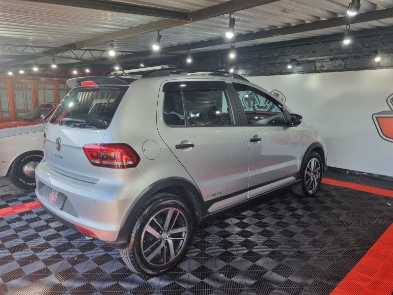 FOX 1.6 MI EXTREME 8V FLEX 4P MANUAL - 2018 - TEUTôNIA