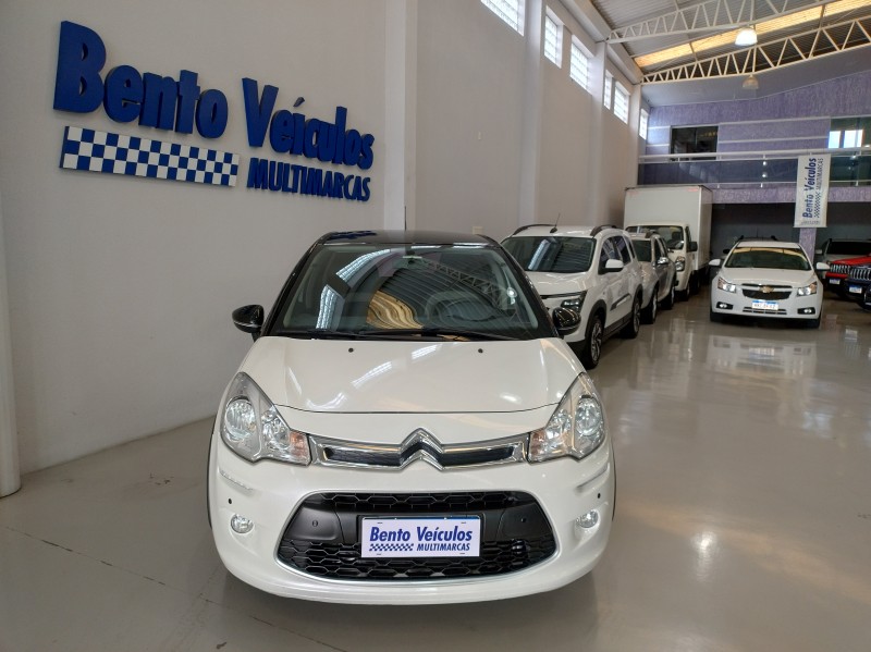 C3 1.6 100 ANOS 16V FLEX 4P AUTOMÁTICO