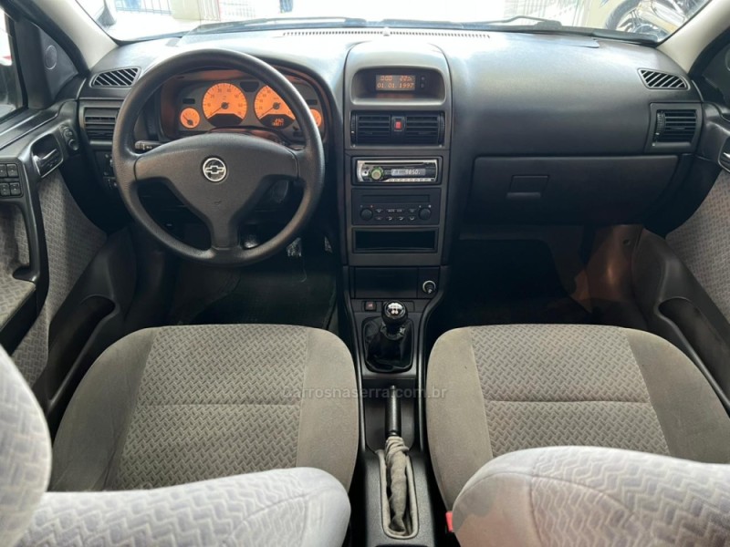 ASTRA 2.0 MPFI CD SEDAN 8V GASOLINA 4P MANUAL - 2004 - CAXIAS DO SUL