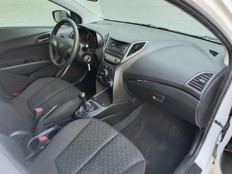 HB20 1.0 COMFORT PLUS 12V FLEX 4P MANUAL - 2017 - CAXIAS DO SUL