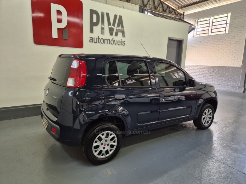 UNO 1.0 EVO VIVACE 8V FLEX 4P MANUAL - 2014 - GARIBALDI