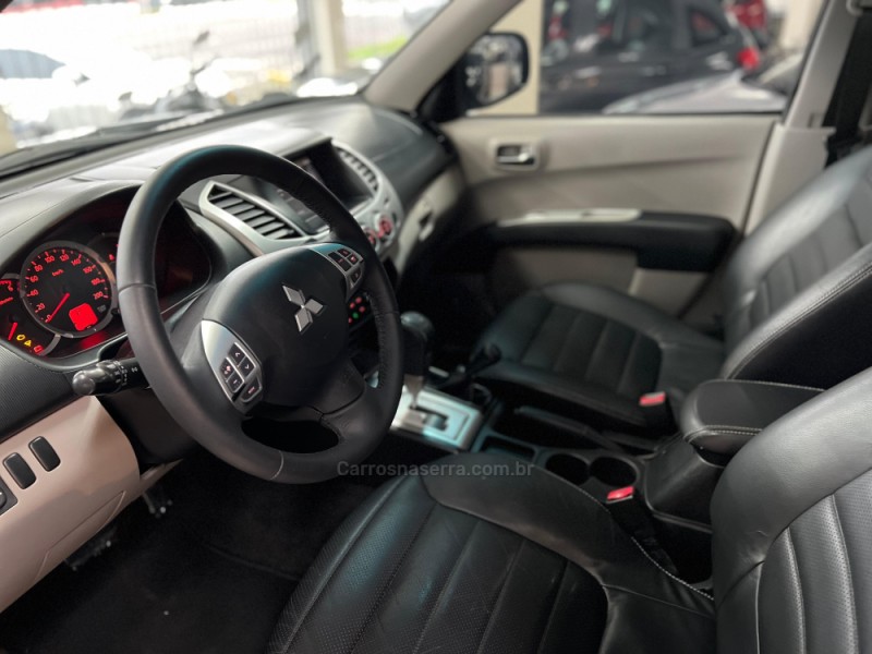 L200 TRITON 3.2 HPE 4X4 CD 16V TURBO INTERCOOLER DIESEL 4P AUTOMÁTICO - 2015 - CAXIAS DO SUL