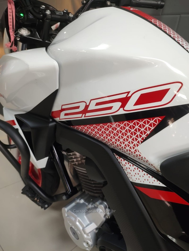 CB 250F TWISTER CBS - 2022 - CAXIAS DO SUL