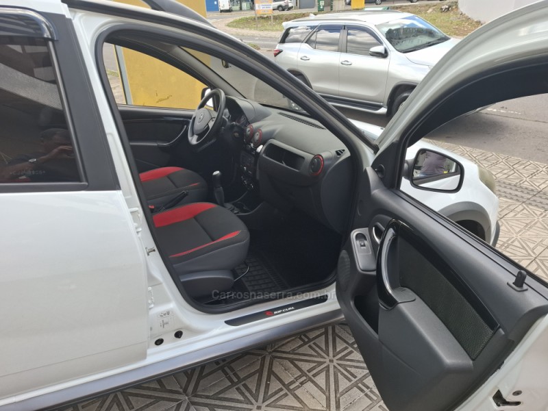 SANDERO 1.6 SL STEPWAY RIP CURL 16V FLEX 4P MANUAL - 2012 - CAXIAS DO SUL