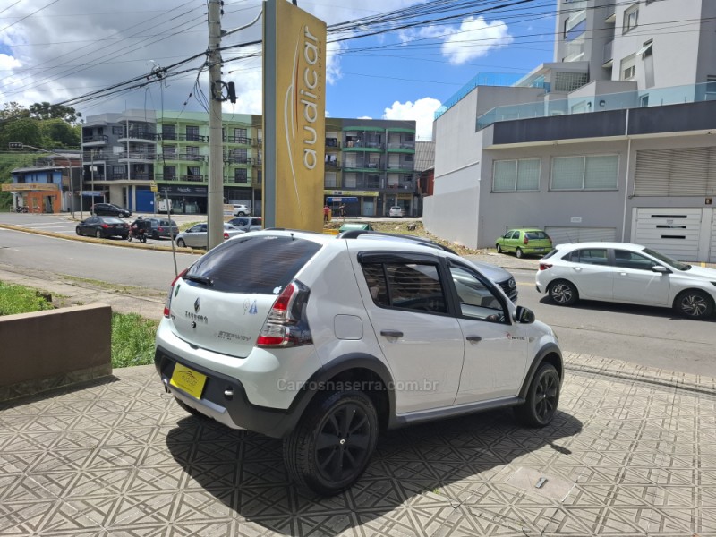 sandero 1.6 sl stepway rip curl 16v flex 4p manual 2012 caxias do sul