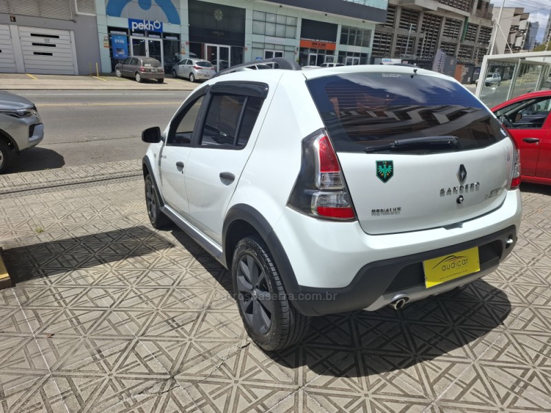 SANDERO 1.6 SL STEPWAY RIP CURL 16V FLEX 4P MANUAL - 2012 - CAXIAS DO SUL