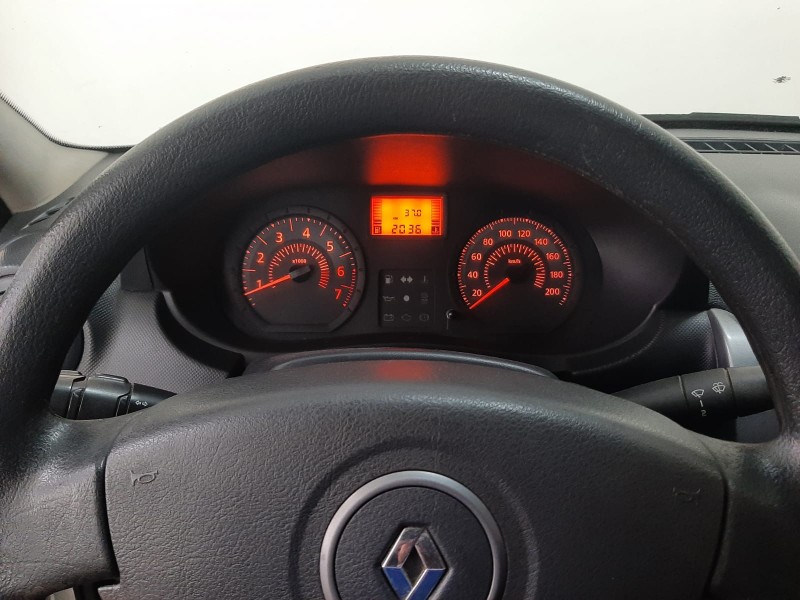 LOGAN 1.0 AUTHENTIQUE 16V FLEX 4P MANUAL - 2013 - CAXIAS DO SUL