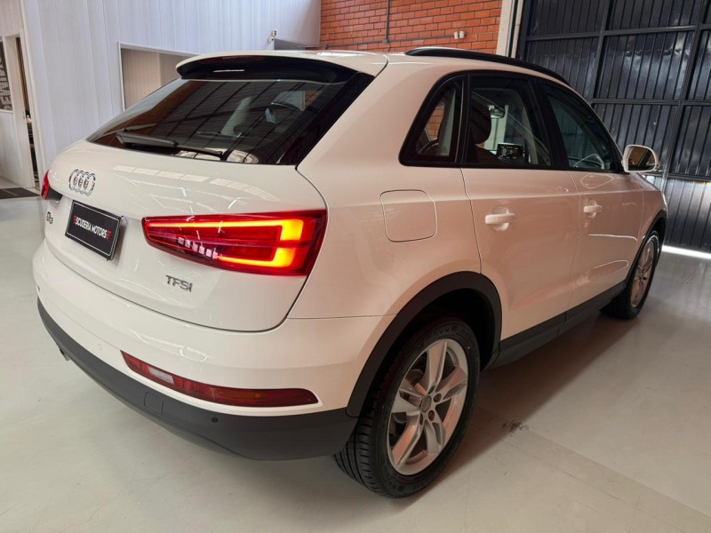 Q3 1.4 TFSI AMBIENTE GASOLINA 4P S TRONIC - 2017 - BENTO GONçALVES