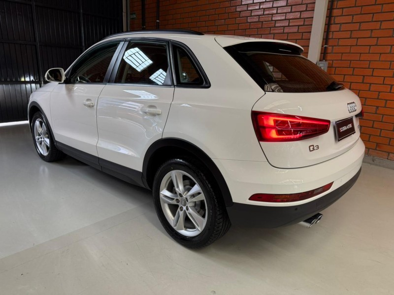 Q3 1.4 TFSI AMBIENTE GASOLINA 4P S TRONIC - 2017 - BENTO GONçALVES