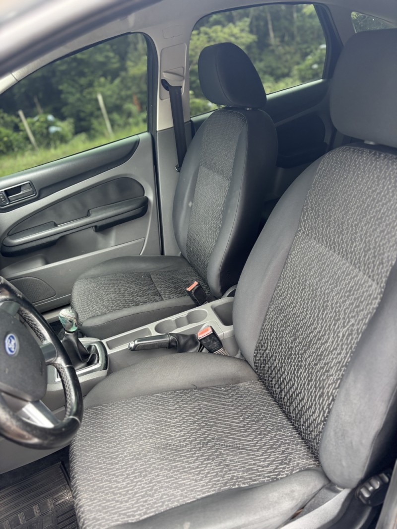 FOCUS 1.6 SE 16V FLEX 4P MANUAL - 2010 - SANANDUVA