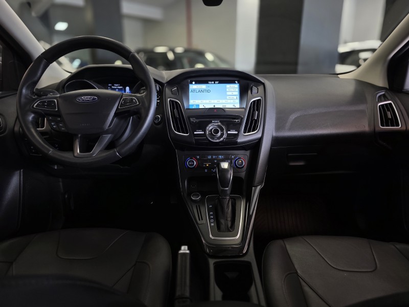 FOCUS 2.0 TITANIUM SEDAN 16V FLEX 4P AUTOMÁTICO - 2017 - CAXIAS DO SUL