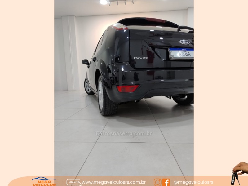 FOCUS 1.6 GL 8V FLEX 4P MANUAL - 2012 - BENTO GONçALVES