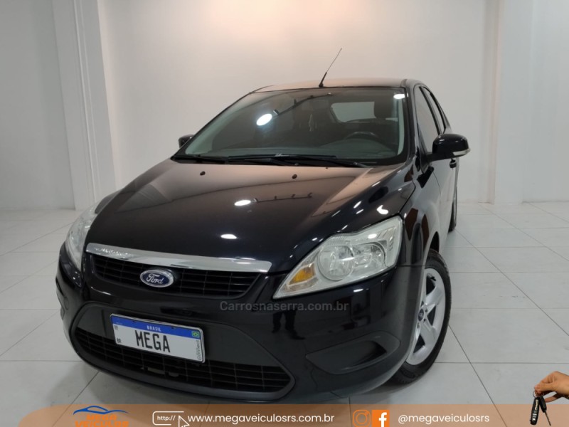 FOCUS 1.6 GL 8V FLEX 4P MANUAL