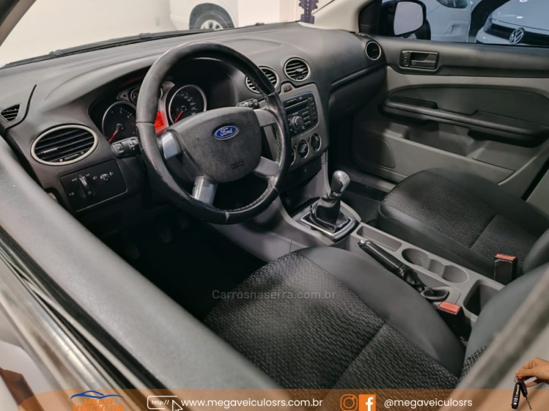 FOCUS 1.6 GL 8V FLEX 4P MANUAL - 2012 - BENTO GONçALVES