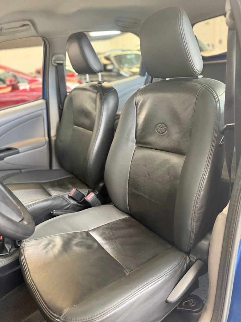 ETIOS 1.3 XS 16V FLEX 4P MANUAL - 2013 - CAXIAS DO SUL