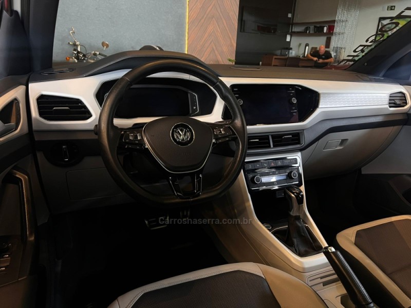 T-CROSS 1.4 HIGHLINE TSI 16V FLEX 4P AUTOMÁTICO - 2020 - CAMPO BOM