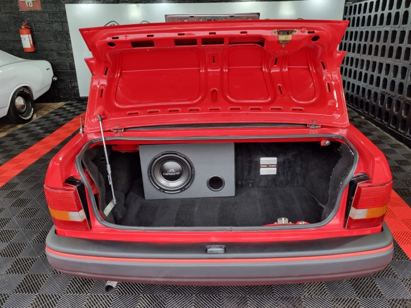 ESCORT 1.6 XR3 CONVERSÍVEL 8V GASOLINA 2P MANUAL - 1988 - TEUTôNIA