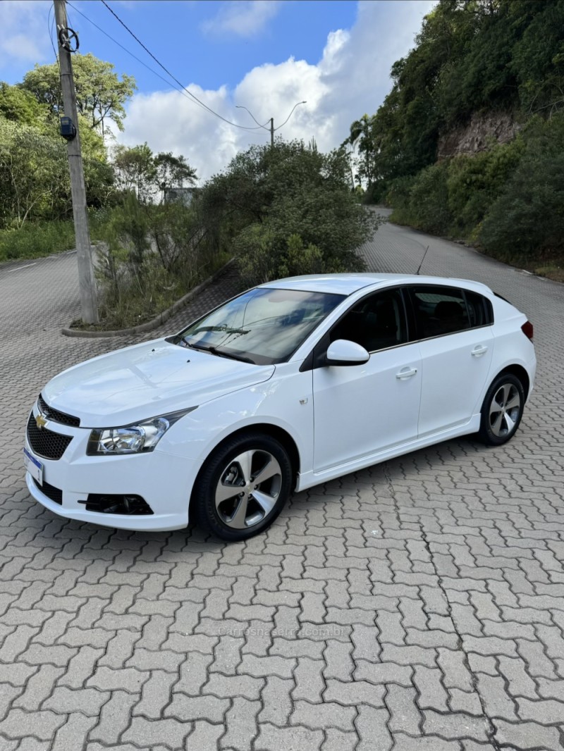 cruze 1.8 lt 16v flex 4p automatico 2014 carlos barbosa