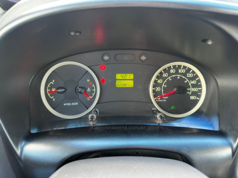 HR 2.5 TCI HD BAU 4X2 8V 97CV TURBO INTERCOOLER DIESEL 2P MANUAL - 2013 - CANELA