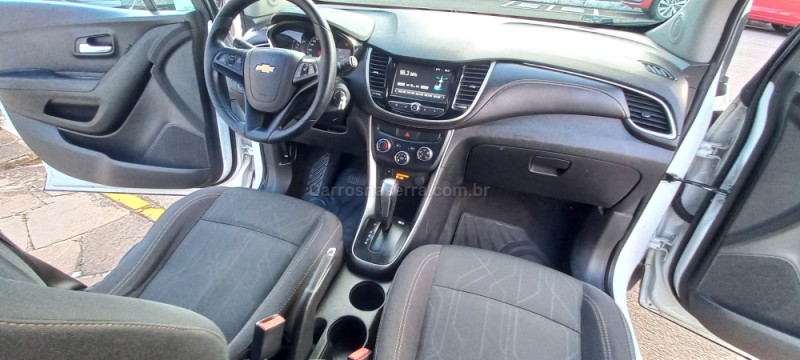 TRACKER 1.4 16V TURBO FLEX LT AUTOMÁTICO - 2018 - PICADA CAFé