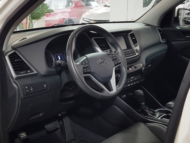 TUCSON 1.6 16V T-GDI GASOLINA GL ECOSHIFT - 2017 - CAXIAS DO SUL