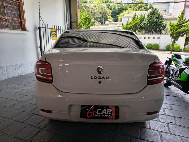 LOGAN 1.0 EXPRESSION 12V FLEX 4P MANUAL - 2018 - CAXIAS DO SUL