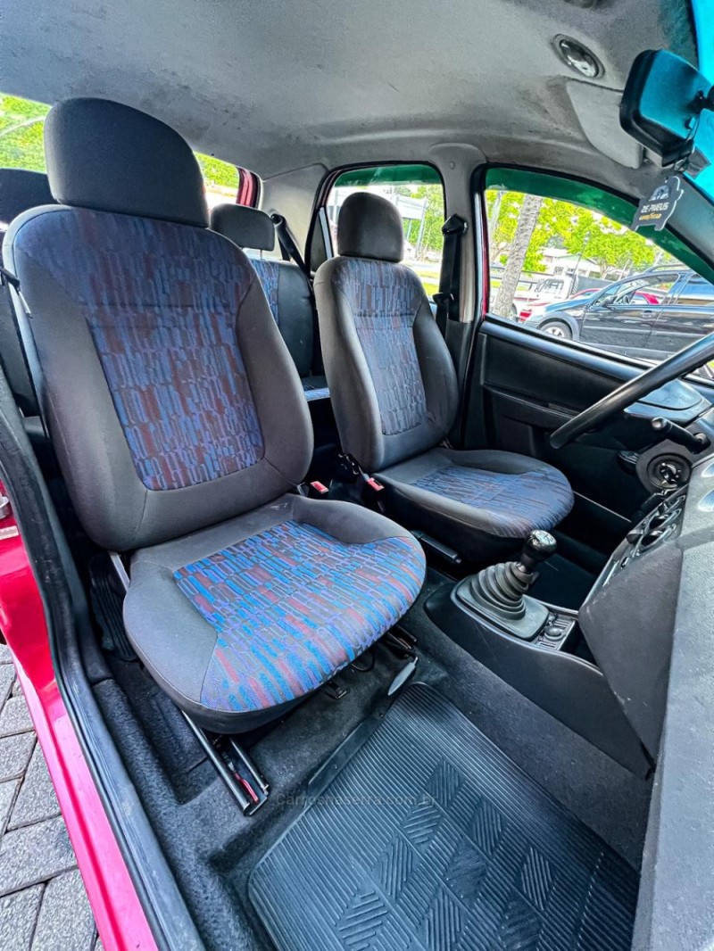 CELTA 1.0 MPFI LIFE 8V FLEX 4P MANUAL - 2010 - CANELA