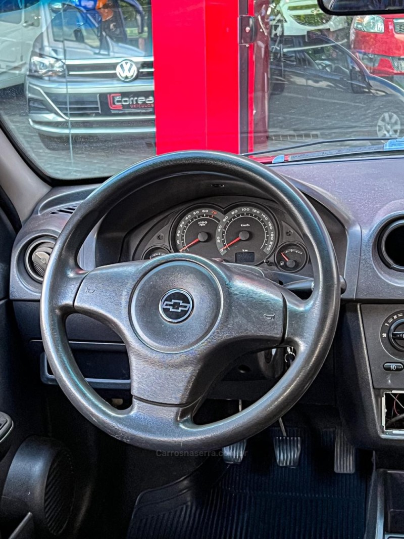 CELTA 1.0 MPFI LIFE 8V FLEX 4P MANUAL - 2010 - CANELA