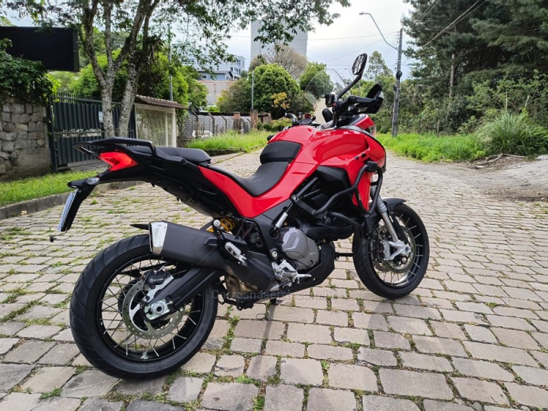 MULTISTRADA V2S  - 2023 - CAXIAS DO SUL