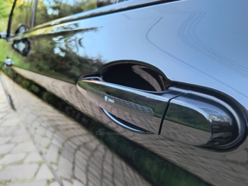 320I 2.0 SPORT 16V TURBO GASOLINA 4P AUTOMÁTICO - 2013 - CAXIAS DO SUL