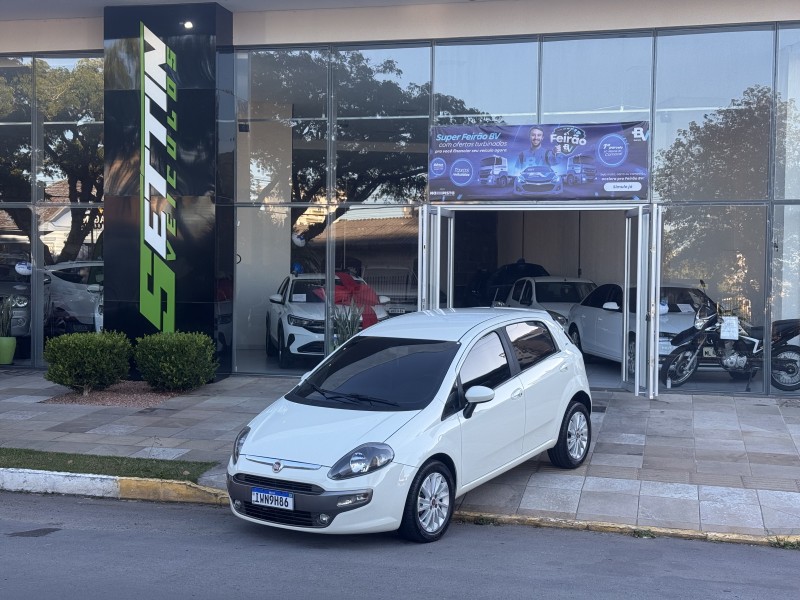 PUNTO 1.6 ESSENCE SP 16V FLEX 4P MANUAL