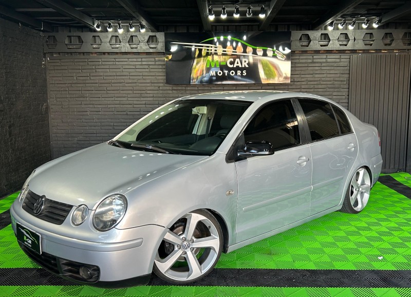 POLO SEDAN 1.6 MI 8V FLEX 4P MANUAL - 2005 - FELIZ