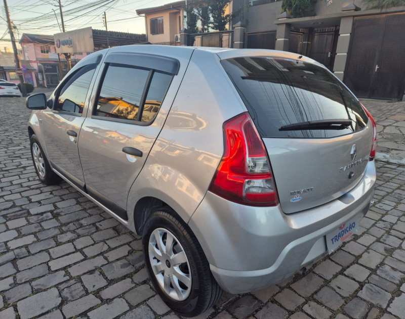 SANDERO 1.6 EXPRESSION 8V FLEX 4P MANUAL - 2013 - CAXIAS DO SUL